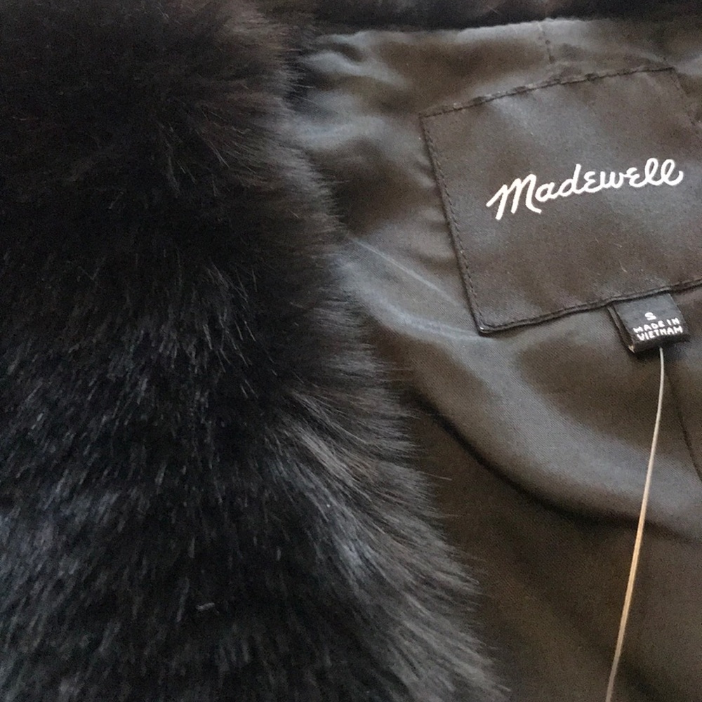 Fur Vest - Picture 2 of 2